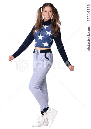 teenager showing clothes 35114536