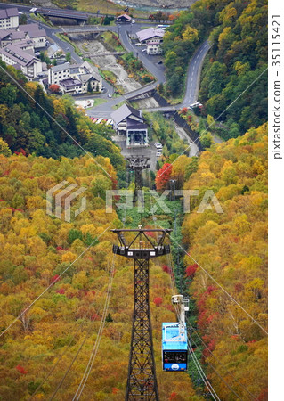 September Daisetsuzan Sounkyo 05 Kurodake Ropeway and Autumn leaves September Daisetsuzan Sounkyo 05 Kurodake Ropeway and Autumn leaves 35115421