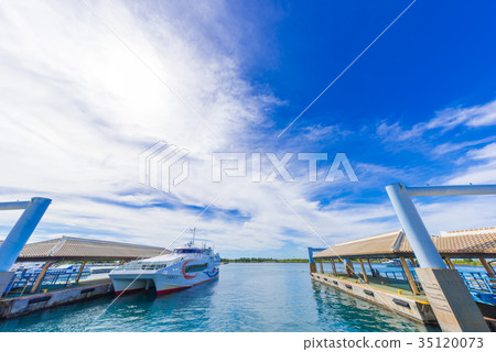 Ishigaki Harbor Ishigaki Harbor 35120073