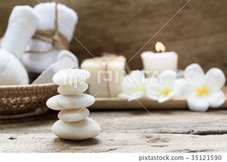 White zen stones,beauty and skincare products 35121590
