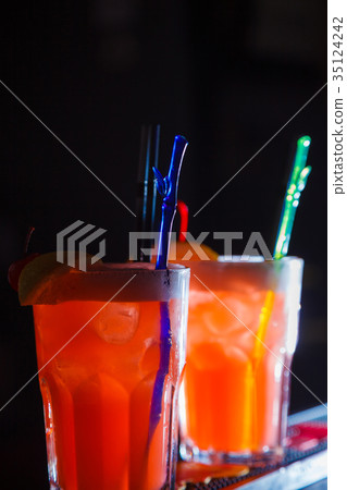cocktail 35124242
