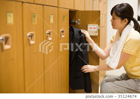 Locker room change of clothes 35124674