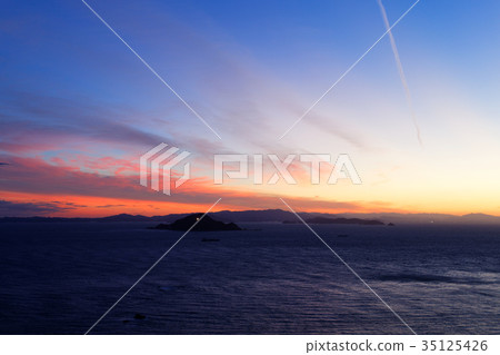 Amami Peninsula Irako Suido, sunset of Kamijima Amami Peninsula Irako Suido, sunset of Kamijima 35125426