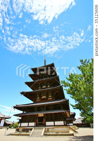 Horyuji temple 35125606