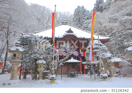 Mizusawa Temple in winter 35126342
