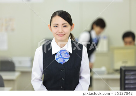 Bank window receptionist Bank window receptionist 35127842