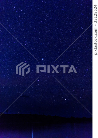 竹富島，可以看到南十字星的天空 35128524