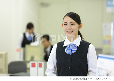 Bank window receptionist 35128600