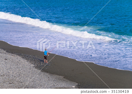 Sea fishermen in the Nishizhu parking area (downbound line) 35130419