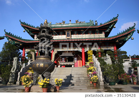 Chinese temple in Sheung Shui, Hong Kong 35130428