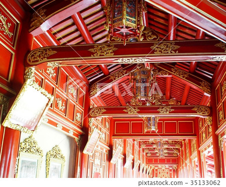 world cultural heritage palace in HUE, VIETNAM 35133062