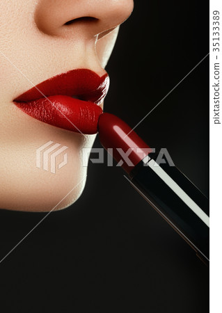 Beautiful young woman. Beauty, fashion. Makeup 35133389