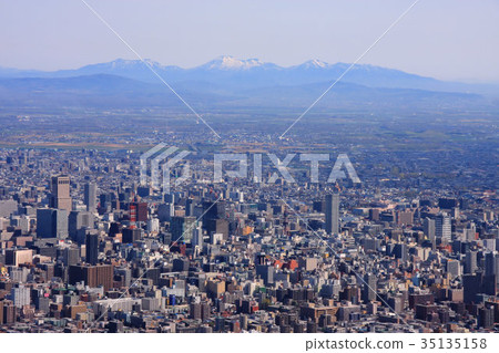 札幌市區和峨眉山 35135158