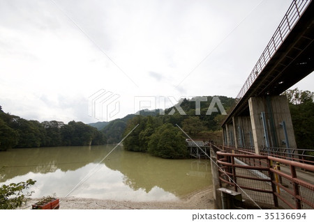 雨後的Hiraide Dam 35136694