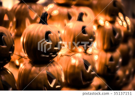 萬聖節裝飾圖像採用軟鏡頭“天鵝絨56” 35137151