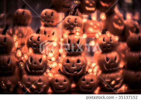 萬聖節裝飾圖像採用軟鏡頭“天鵝絨56” 35137152