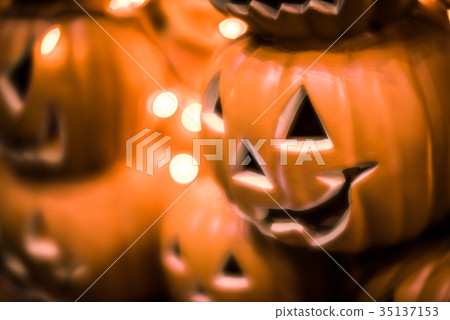 萬聖節裝飾圖像採用軟鏡頭“天鵝絨56” 35137153