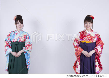 Furisode Hakama Woman Furisode Hakama Woman 35143219