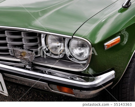 Nostalgic car headlights Nostalgic car headlights 35143363