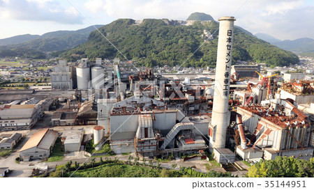  [Aerial view] Kaharu-dake/Former Japan Cement Kaharu Factory, Kaharu-cho, Tagawa-gun, Fukuoka 35144951