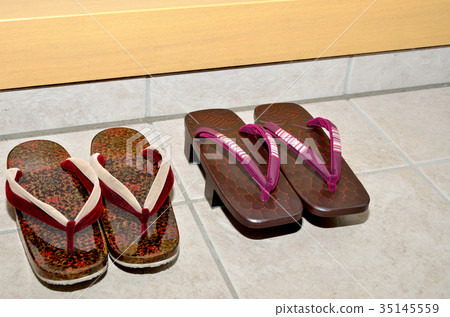 入口Geta Footwear Tsugaru畫鎌倉雕刻日本服裝訪客的形象 35145559