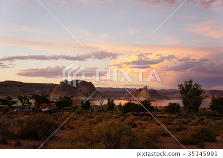 Lake Powell Lake Powell 35145991