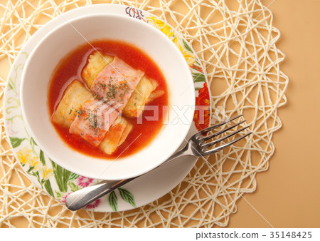 Rolled cabbage and tomato sauce Rolled cabbage and tomato sauce 35148425