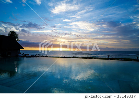 Intercontinental Resort, Fiji 35149337