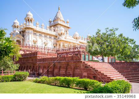 facade view of jaswant thada cenotaph in jodhpur 35149968