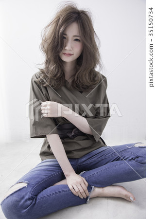 Loose medium hair 35150734