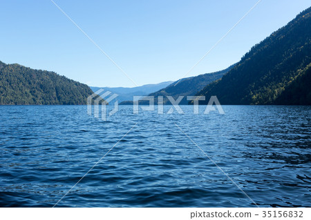 big blue lake when the weather is nice big blue lake when the weather is nice 35156832