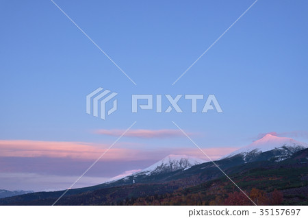 Mt. Biei at sunset and Mt. Biei (Moshidakedai) 35157697