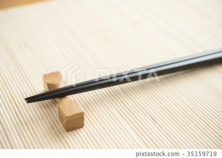 Chopsticks and chopstick rests 35159719