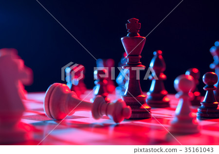 Chess financial, leader strategy in business 35161043