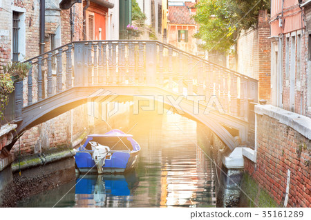 Bridge in Venice 35161289