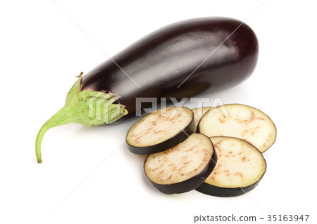sliced eggplant or aubergine vegetable isolated on 35163947