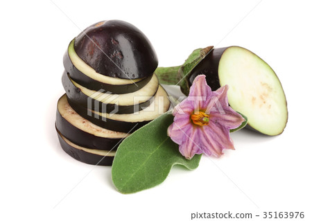 sliced eggplant or aubergine vegetable with flower 35163976