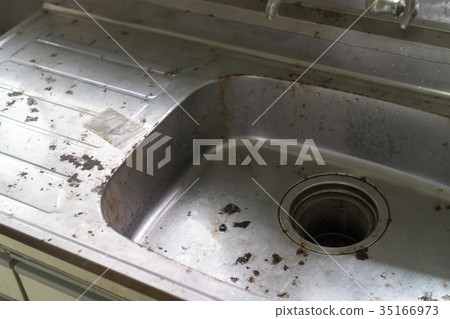 裝修前後裝修裝修前重建案例照片廚房水槽特寫 35166973