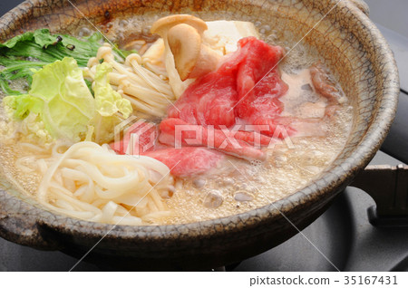 Sukiyaki Udon Sukiyaki Udon 35167431