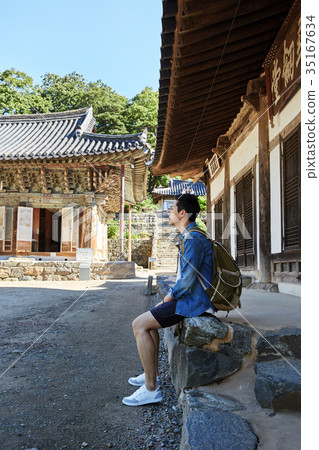 年輕人,Maggosa,Ta hwasan,Gongju,忠南 年輕人,Maggosa,Ta hwasan,Gongju,忠南 35167634