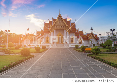 Godlen marble temple Bangkok Thailand Godlen marble temple Bangkok Thailand 35171229