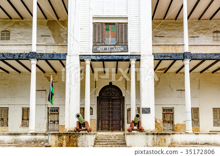 House of Wonder (Zanzibar, Stone Town) House of Wonder (Zanzibar, Stone Town) 35172806