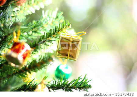 Christmas ornaments on the Christmas tree Christmas ornaments on the Christmas tree 35173438