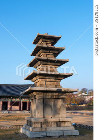 Gyeongrim-ji Temple Geo-ryong Stone Pagoda (National Treasure No. 9) Gyeongrim-ji Temple Geo-ryong Stone Pagoda (National Treasure No. 9) 35179515