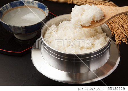 煮米飯 35180629