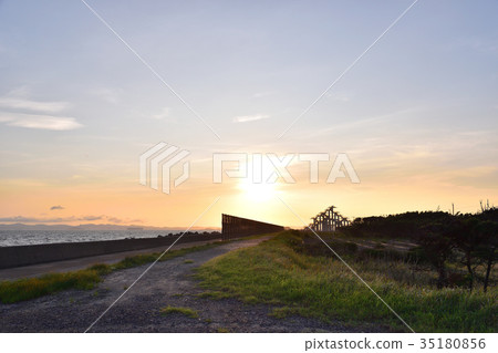 Dusk of Futtsu Cape 35180856