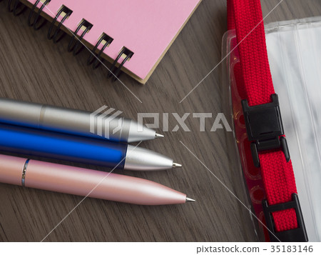 Business image, notebook, ID card, woman 35183146