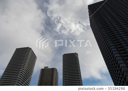 Tower Mansion Tower Mansion 35184298