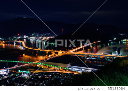 Night view of Hiroshima View from the Golden Mountains 35185064