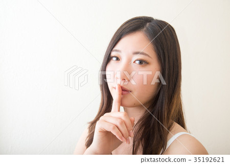 young asian girl with quiet pose - Stock Photo [35192621] - PIXTA